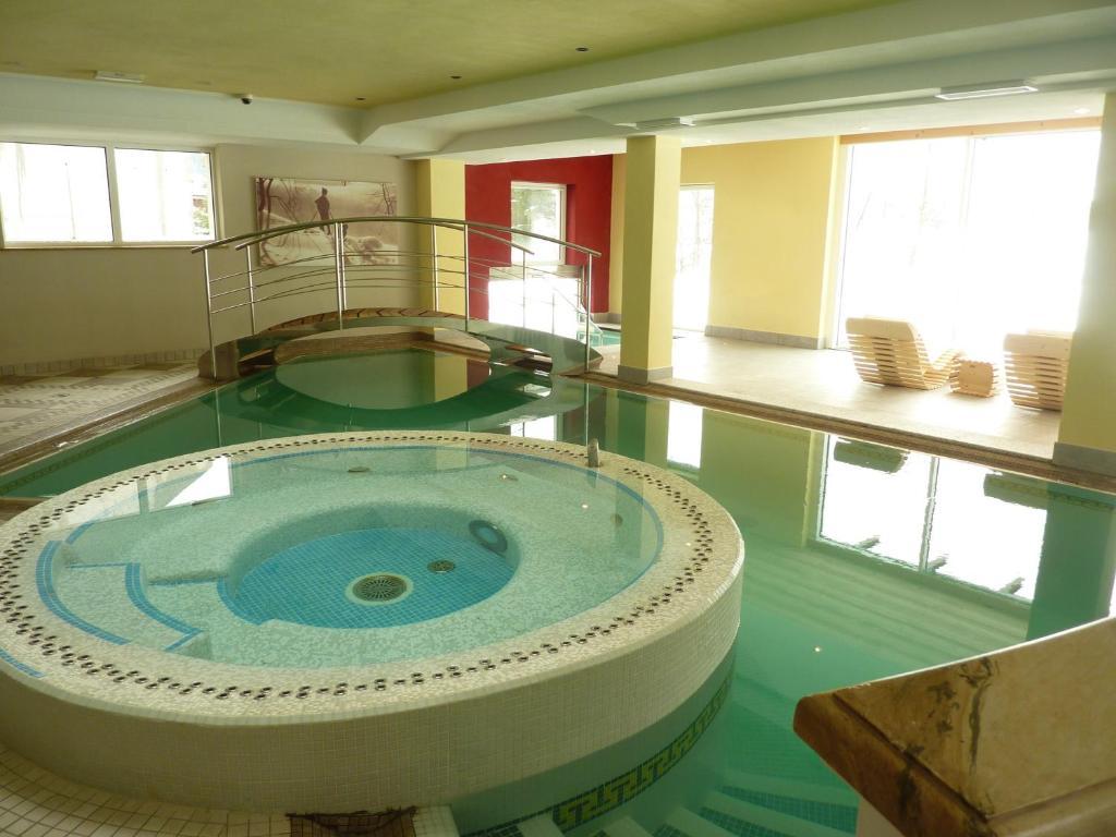 Nature Wellness Hotel Renato วีโก ดี ฟาสซา ภายนอก รูปภาพ